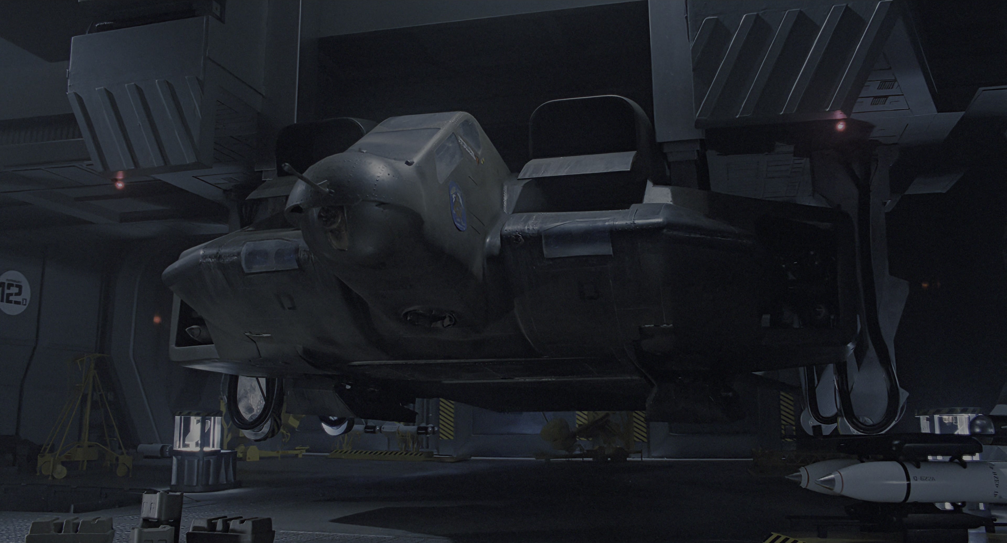 Aliens (1986), wide, 1.85:1 — film still