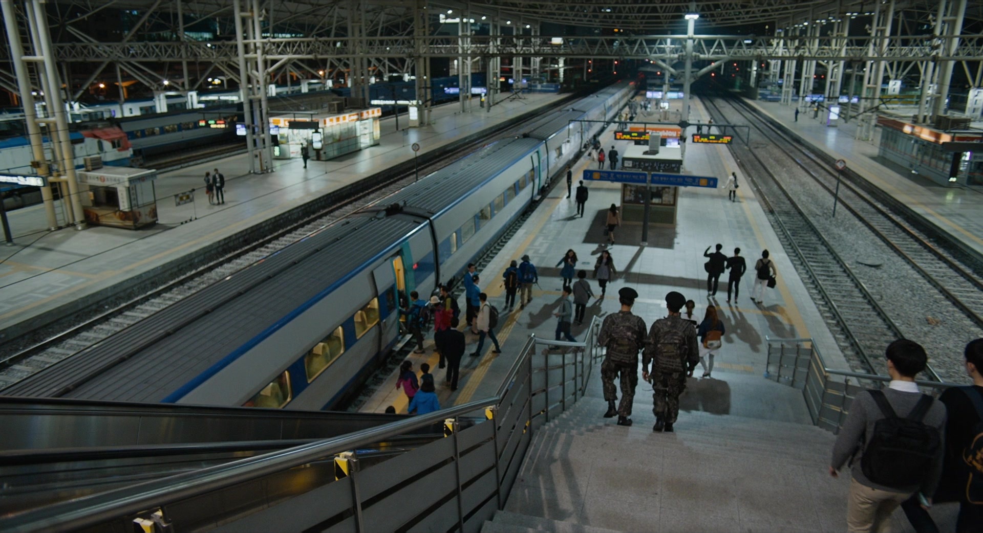 Busanhaeng (2016), wide, 1.84:1 — film still