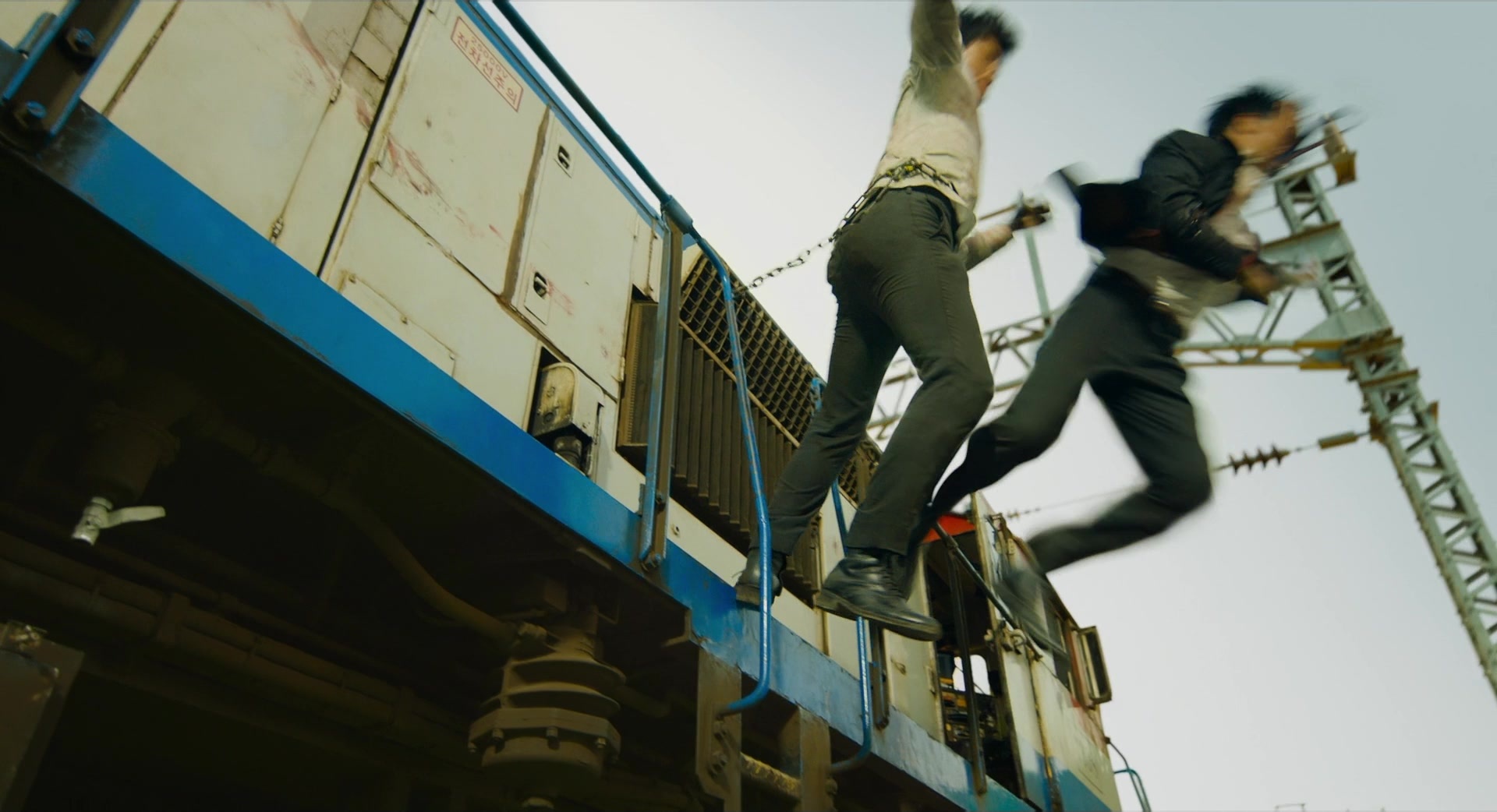 Busanhaeng (2016), wide, 1.84:1 — film still
