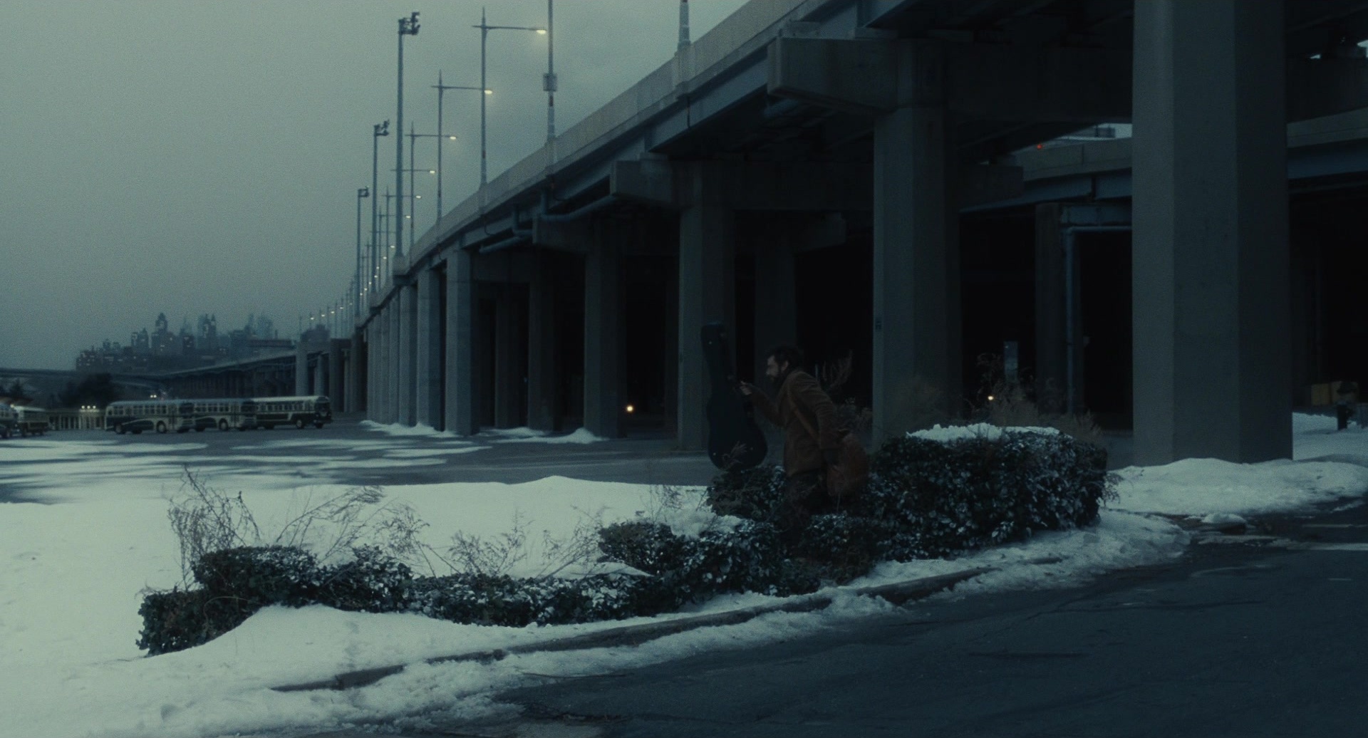 Inside Llewyn Davis (2012), wide, 1.85:1 — film still