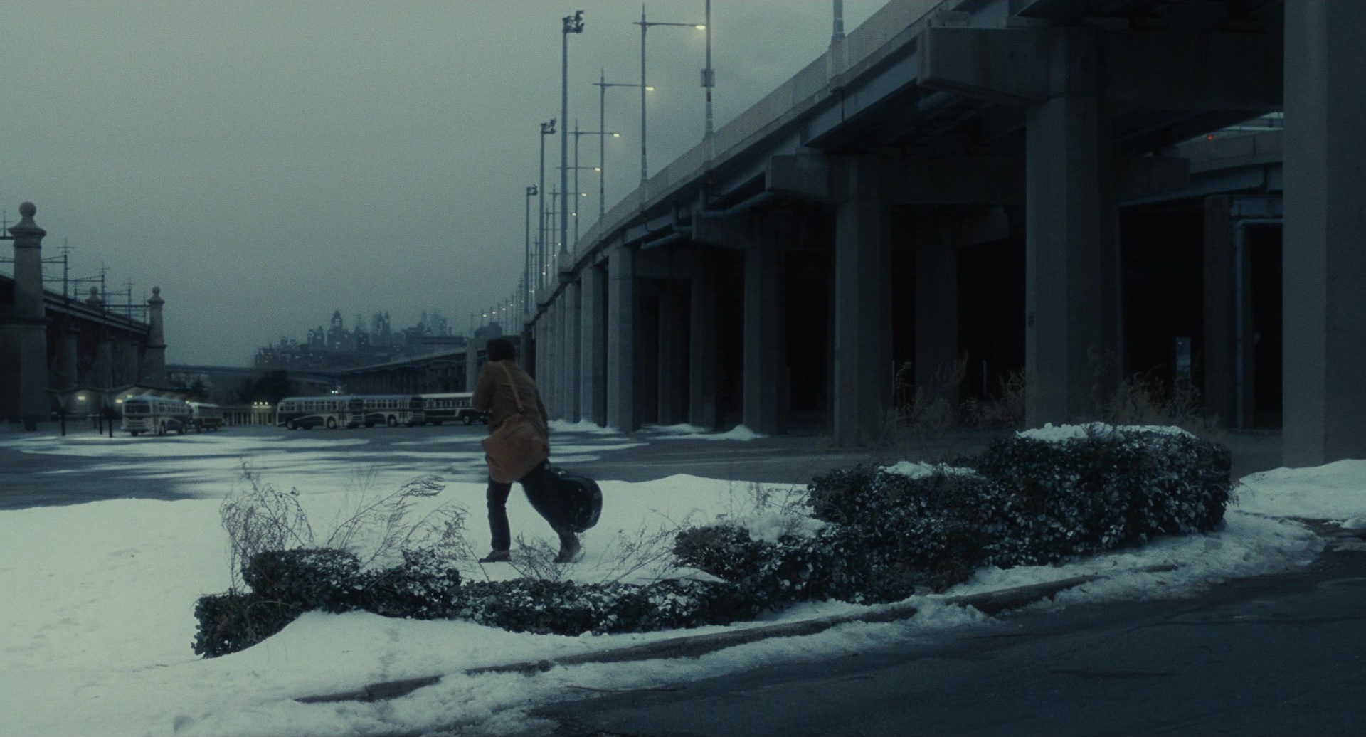 Inside Llewyn Davis (2012), wide, 1.85:1 — film still