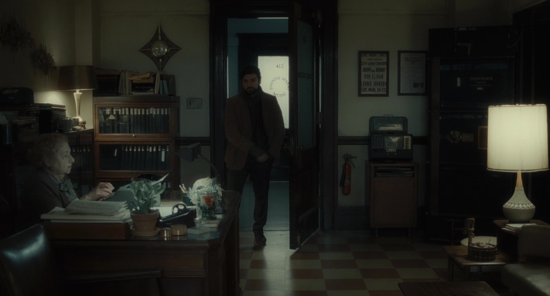 Inside Llewyn Davis (2012), wide, 1.85:1 — film still