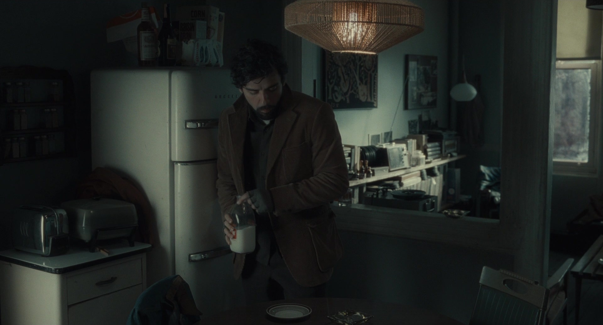 Inside Llewyn Davis (2012), wide, 1.85:1 — film still