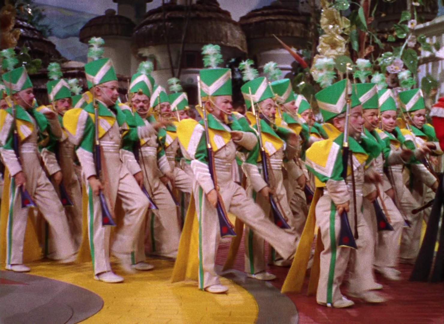 The Wizard of Oz (1939), wide, 1.37:1 — film still