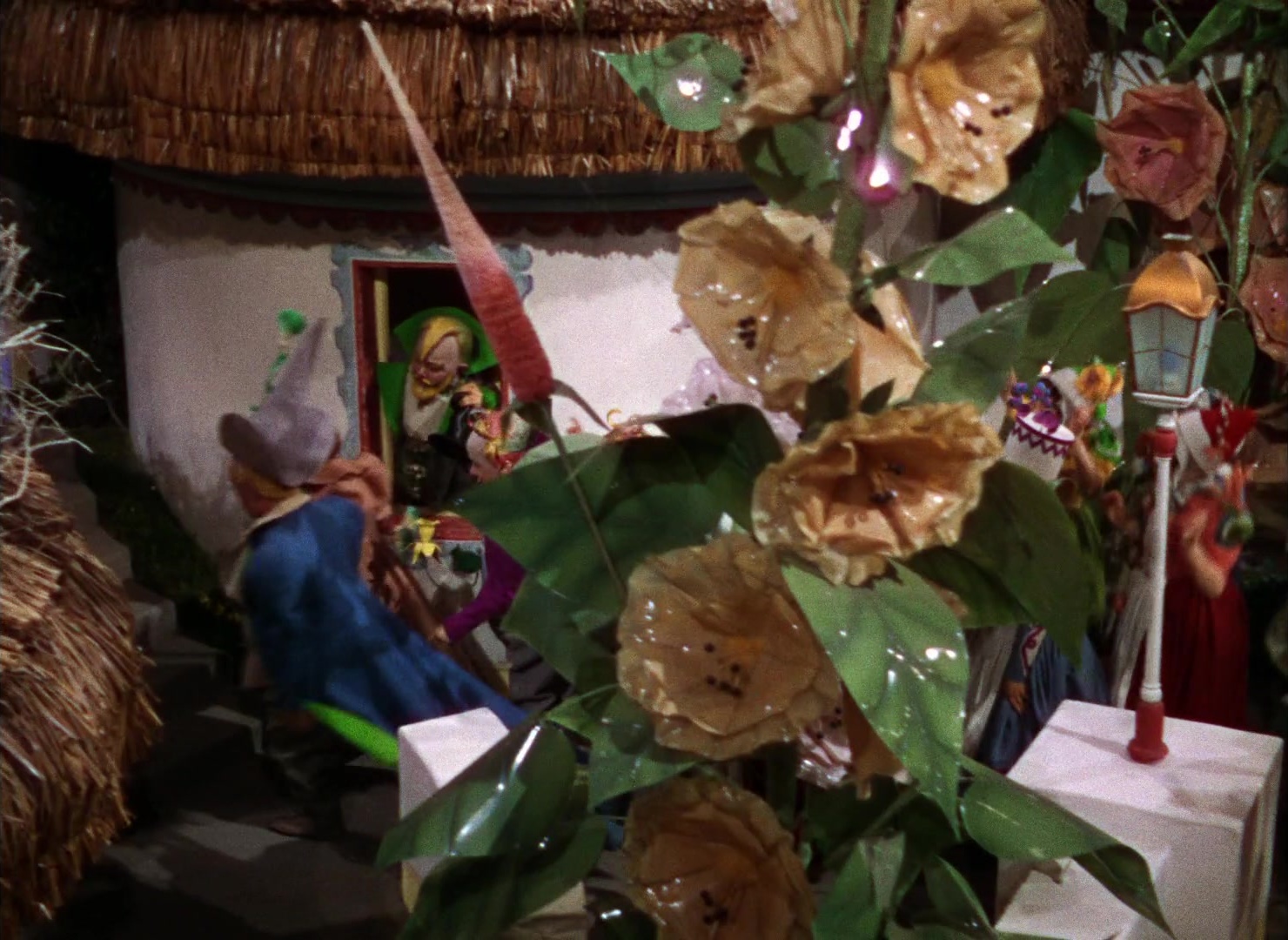 The Wizard of Oz (1939), wide, 1.37:1 — film still