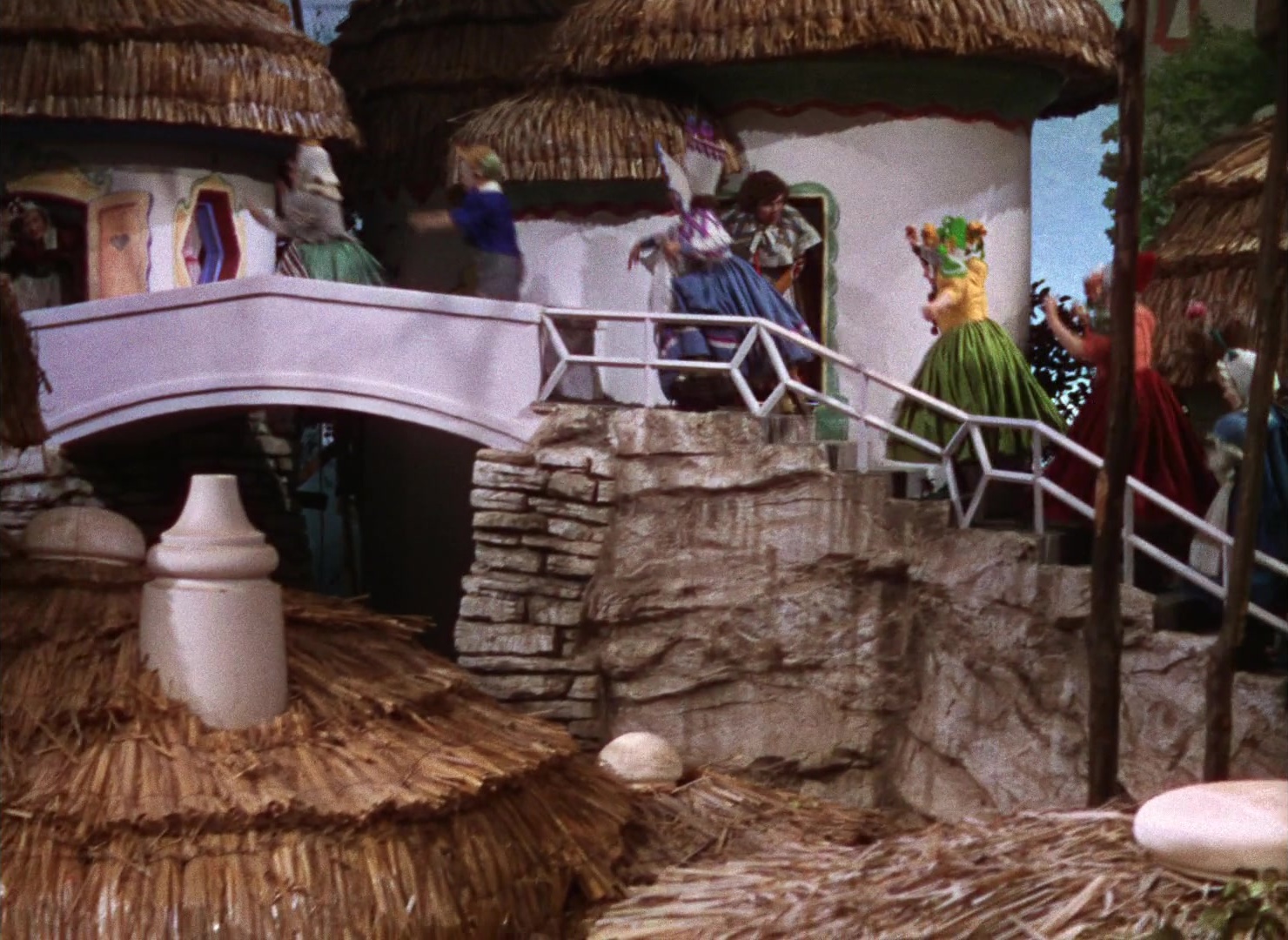 The Wizard of Oz (1939), wide, 1.37:1 — film still