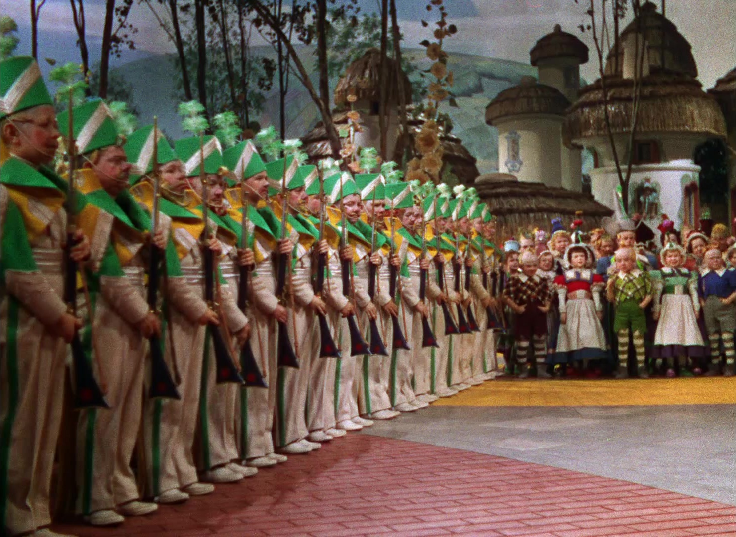 The Wizard of Oz (1939), wide, 1.37:1 — film still