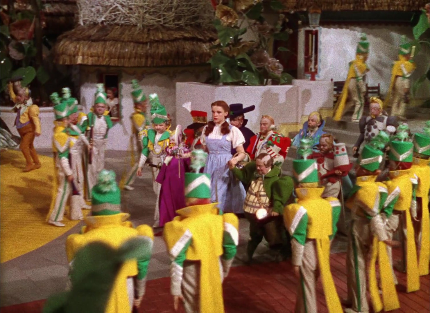 The Wizard of Oz (1939), wide, 1.37:1 — film still
