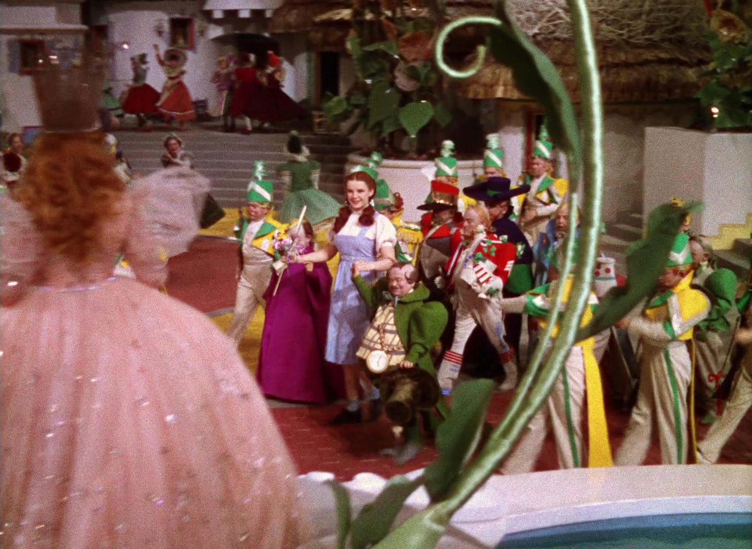 The Wizard of Oz (1939), wide, 1.37:1 — film still