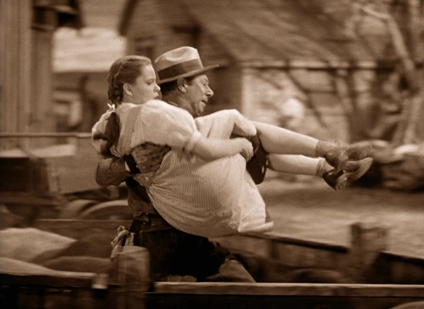 The Wizard of Oz (1939), wide, 1.37:1 — film still