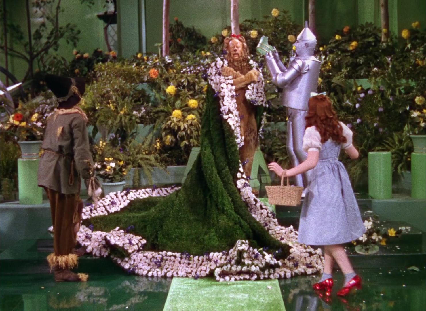 The Wizard of Oz (1939), wide, 1.37:1 — film still
