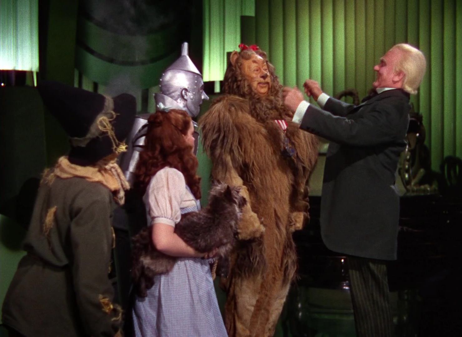 The Wizard of Oz (1939), wide, 1.37:1 — film still