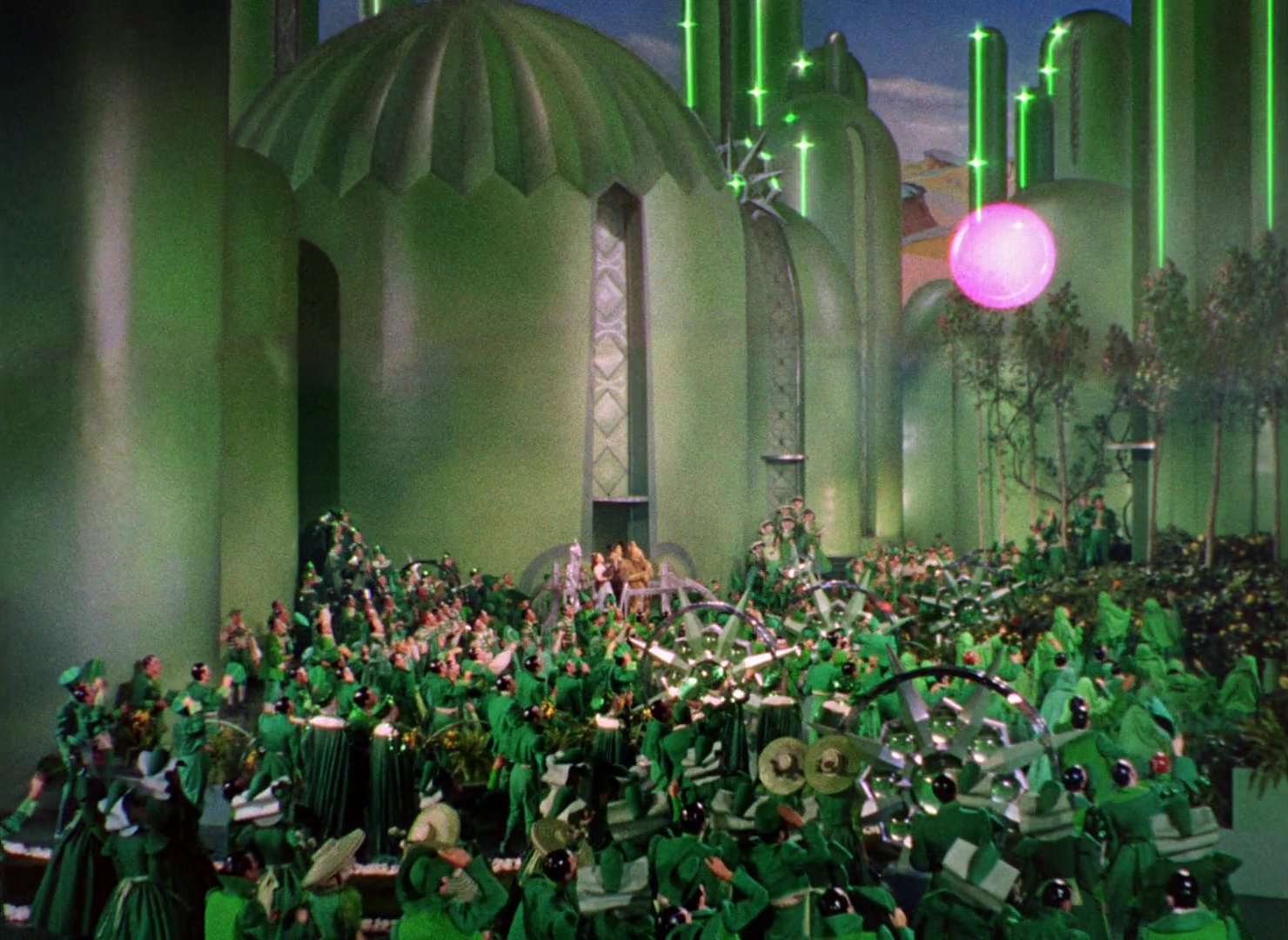 The Wizard of Oz (1939), wide, 1.37:1 — film still