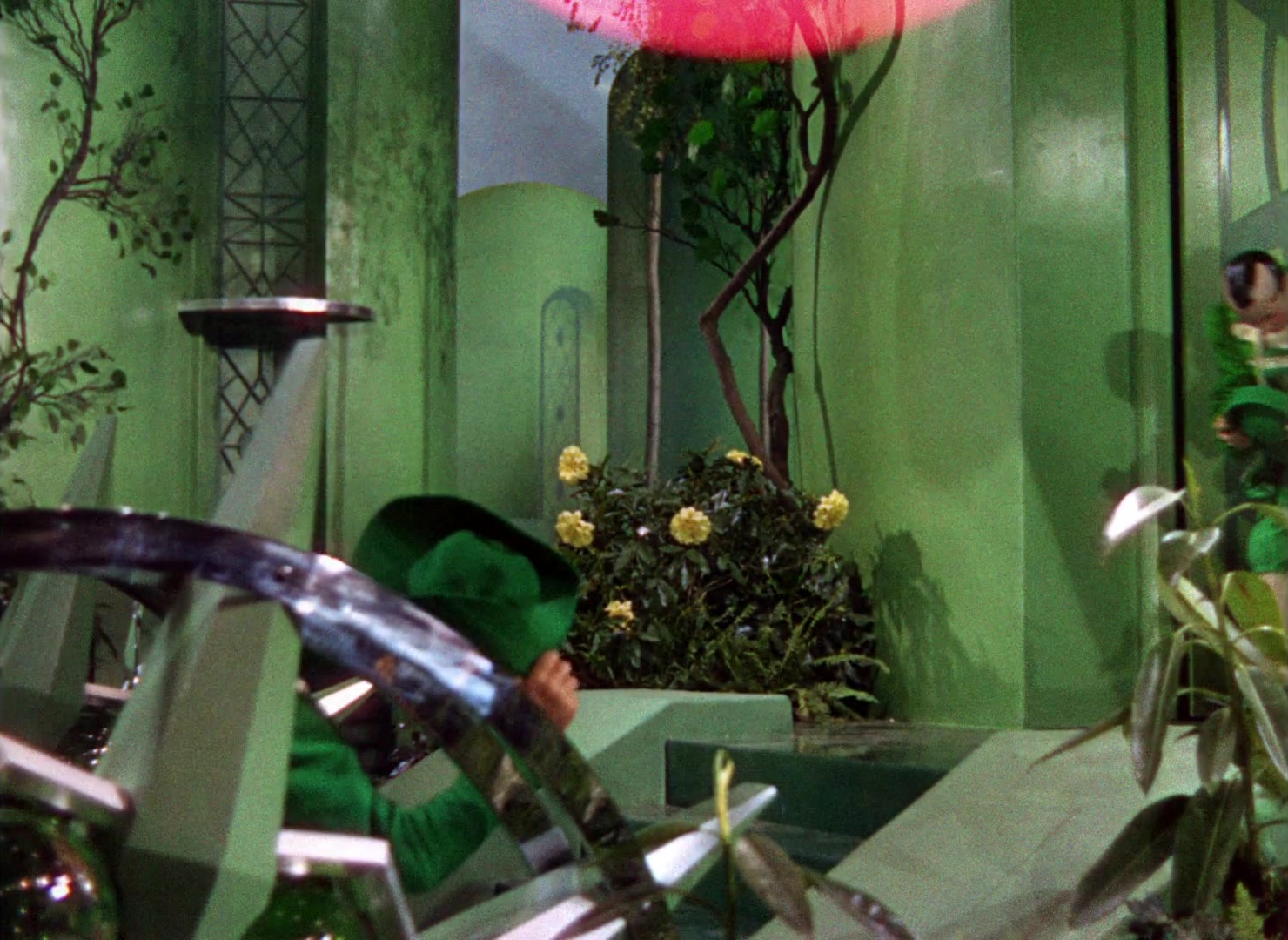 The Wizard of Oz (1939), wide, 1.37:1 — film still