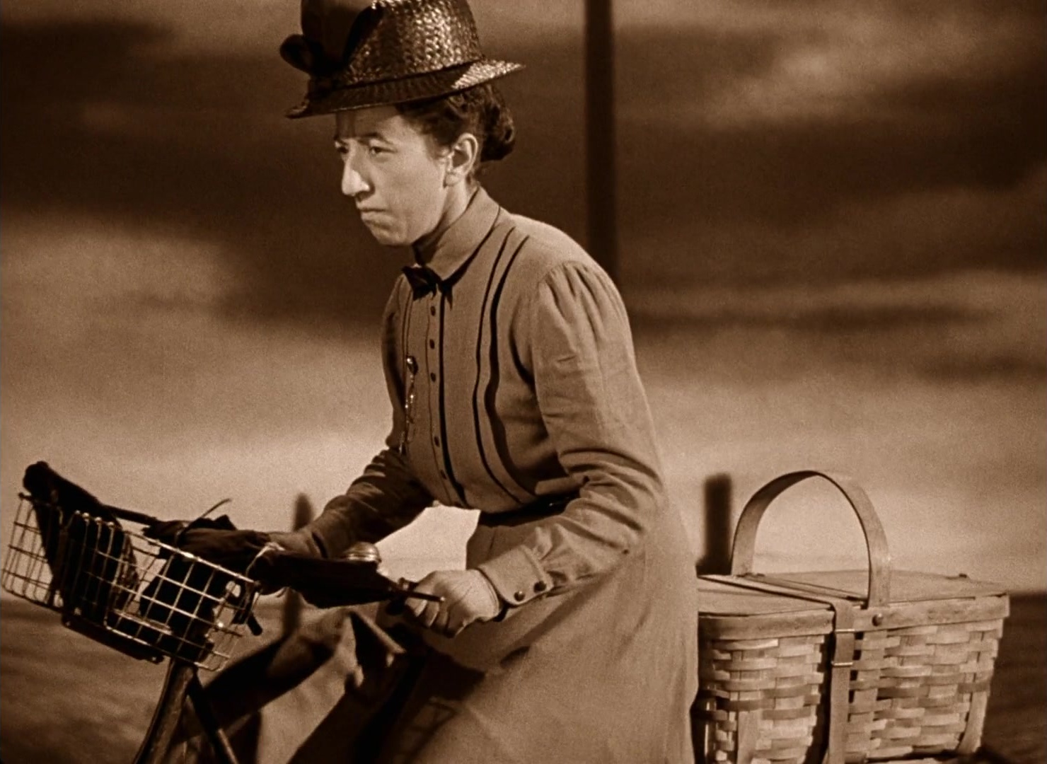 The Wizard of Oz (1939), wide, 1.37:1 — film still