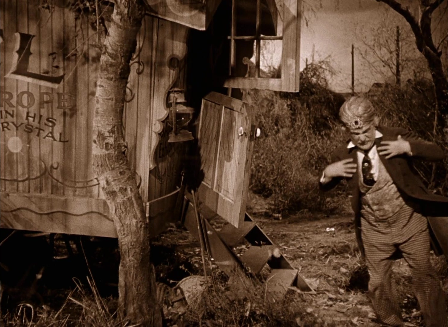 The Wizard of Oz (1939), medium, 1.37:1 — film still