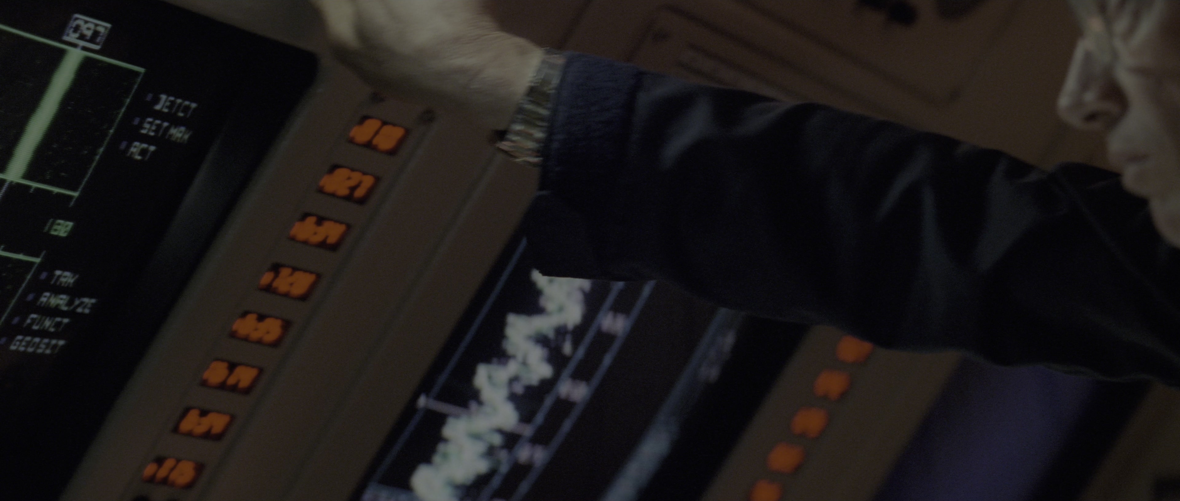 The Hunt for Red October (1990), wide, 2.35:1 — film still