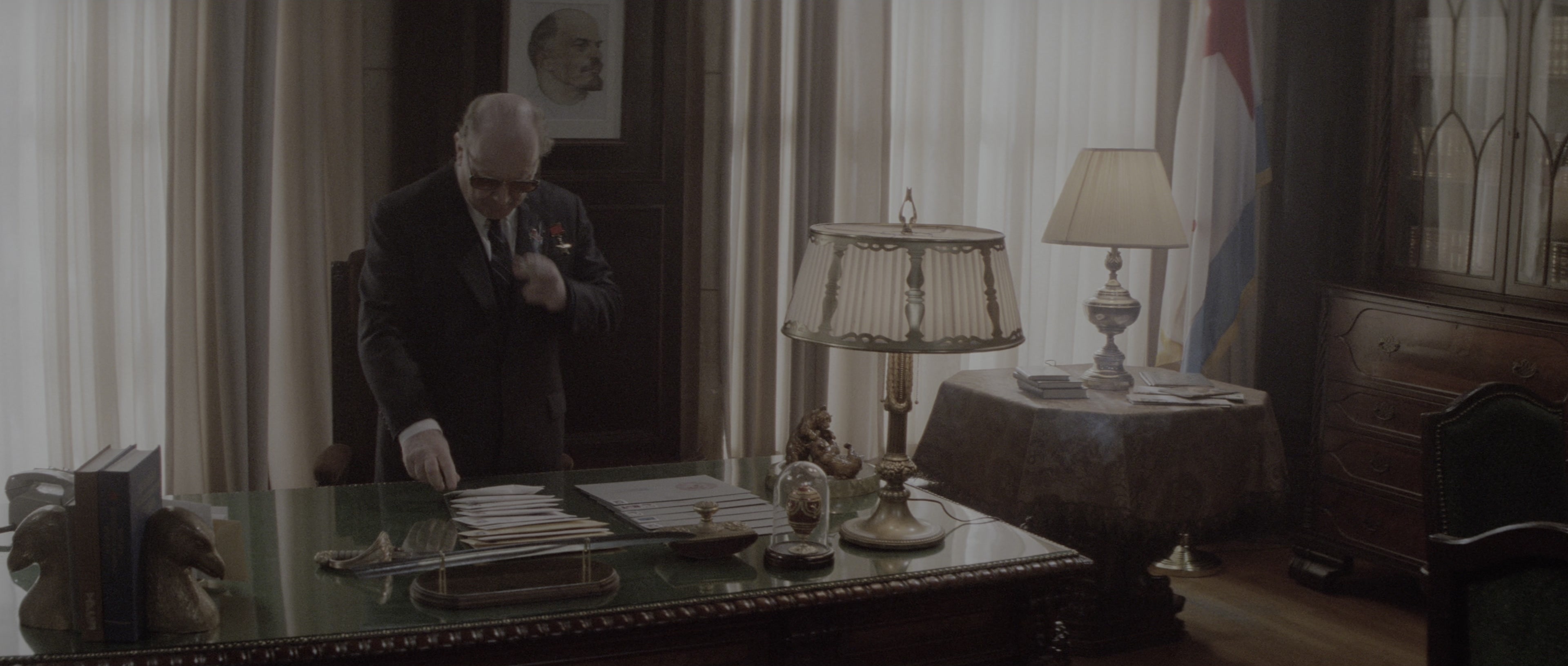 The Hunt for Red October (1990), wide, 2.35:1 — film still