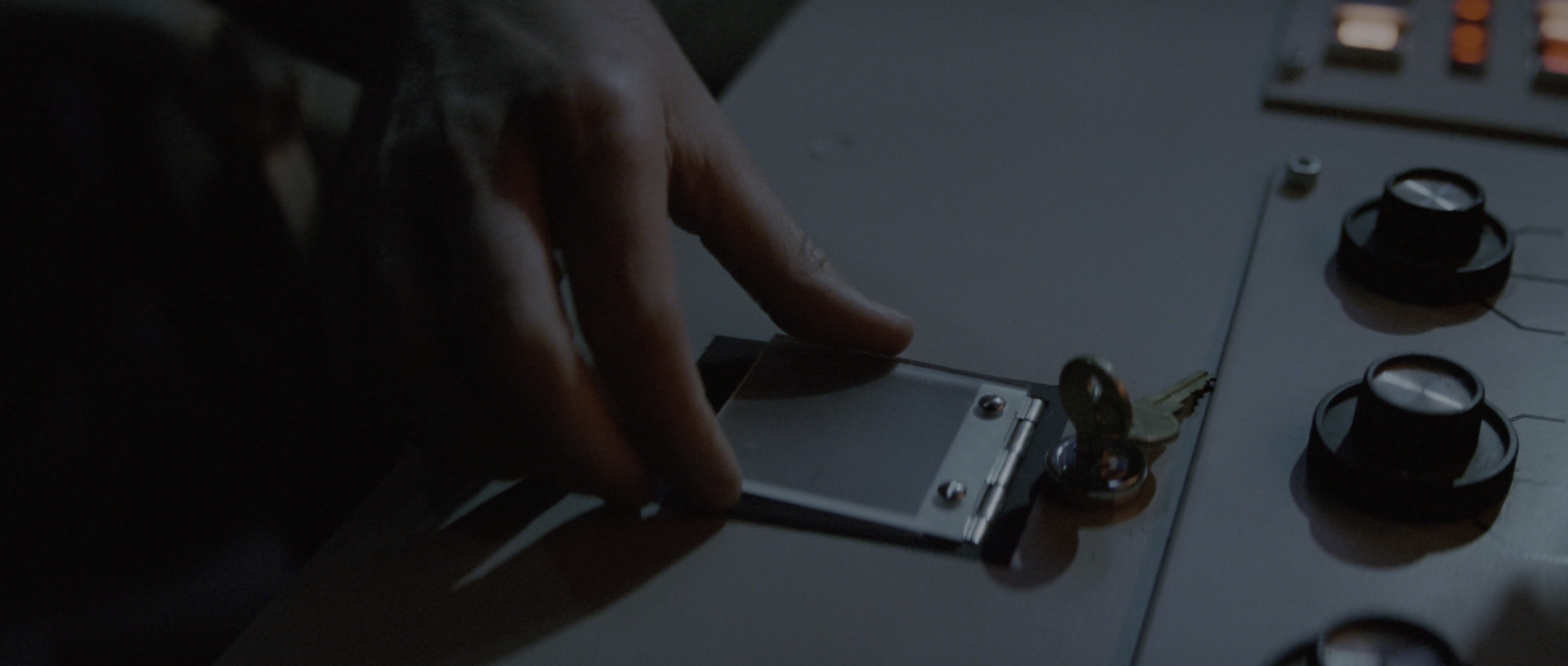 The Hunt for Red October (1990), wide, 2.35:1 — film still