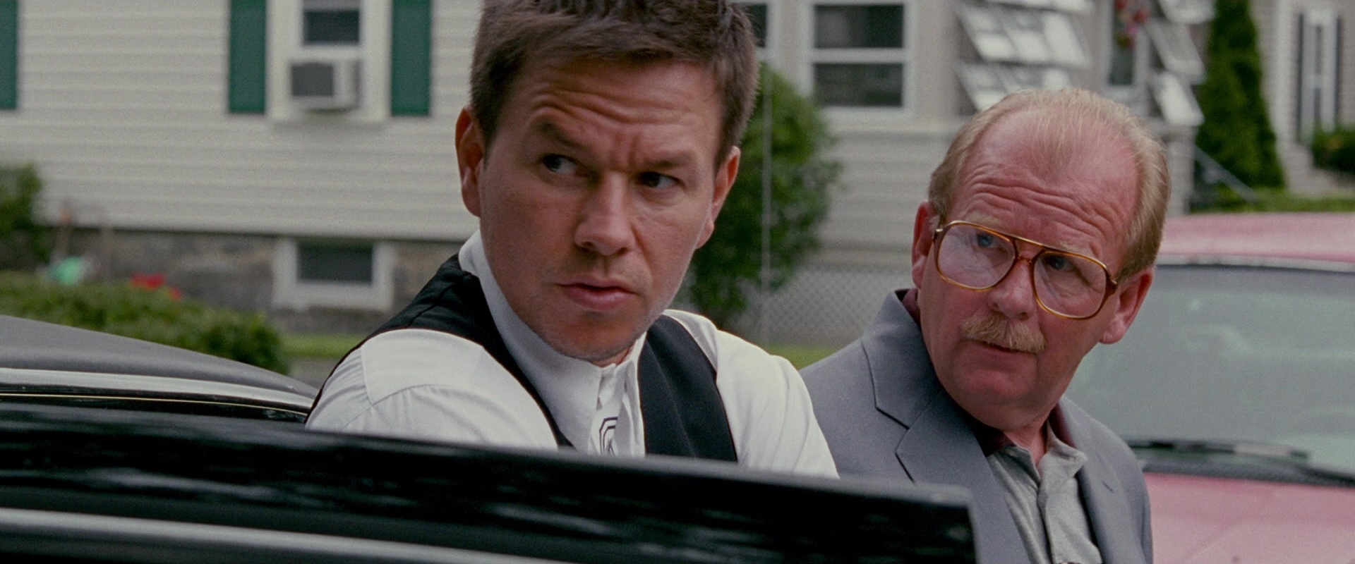 The Fighter (2010), medium, 2.40:1 — film still