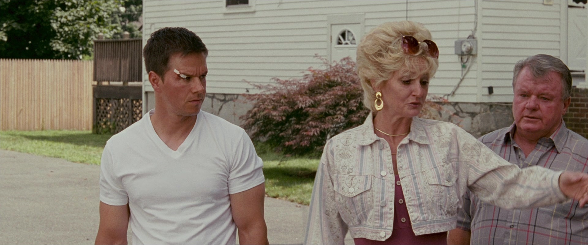 The Fighter (2010), wide, 2.40:1 — film still