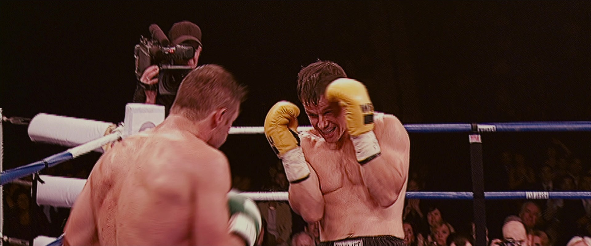 The Fighter (2010), wide, 2.40:1 — film still