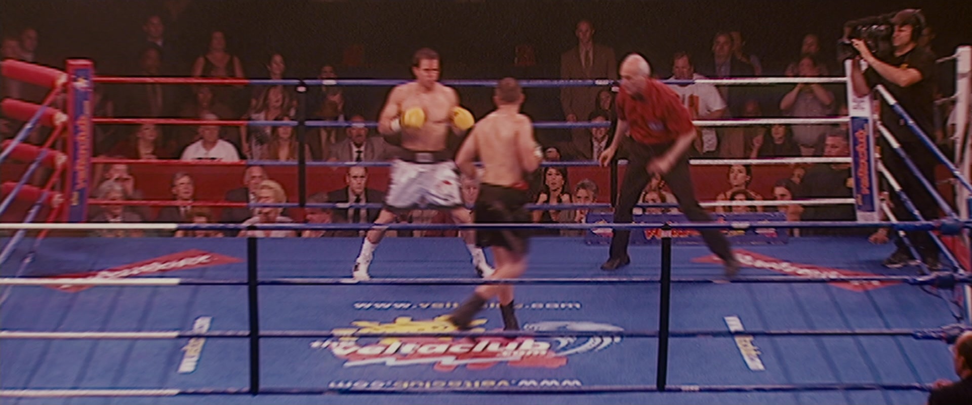 The Fighter (2010), wide, 2.40:1 — film still