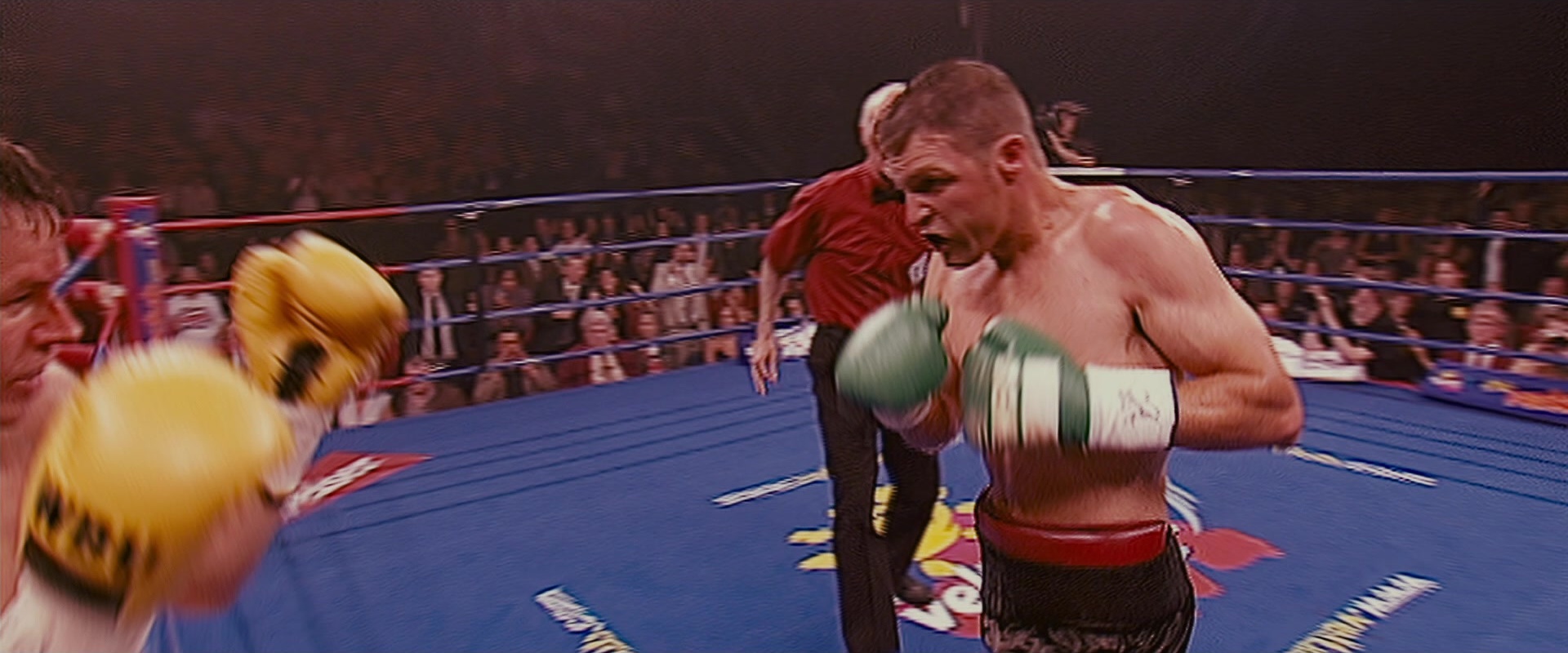 The Fighter (2010), wide, 2.40:1 — film still