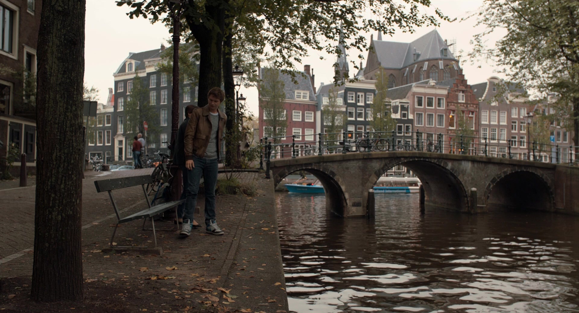 The Fault in Our Stars (2014), wide, 1.85:1 — film still