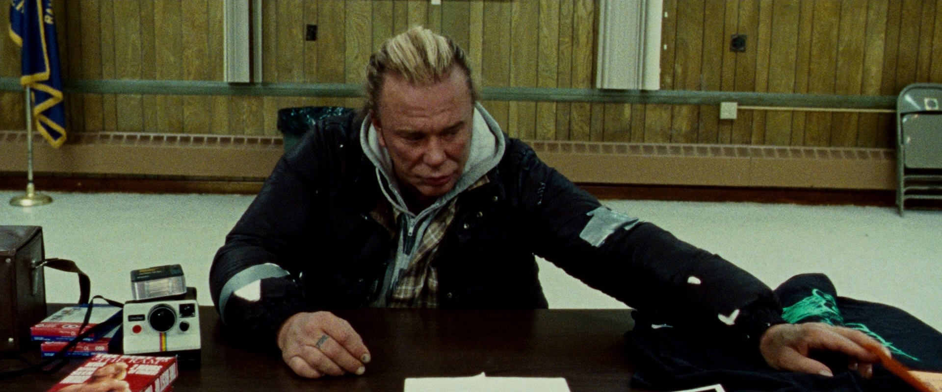The Wrestler (2008), wide, 2.40:1 — film still