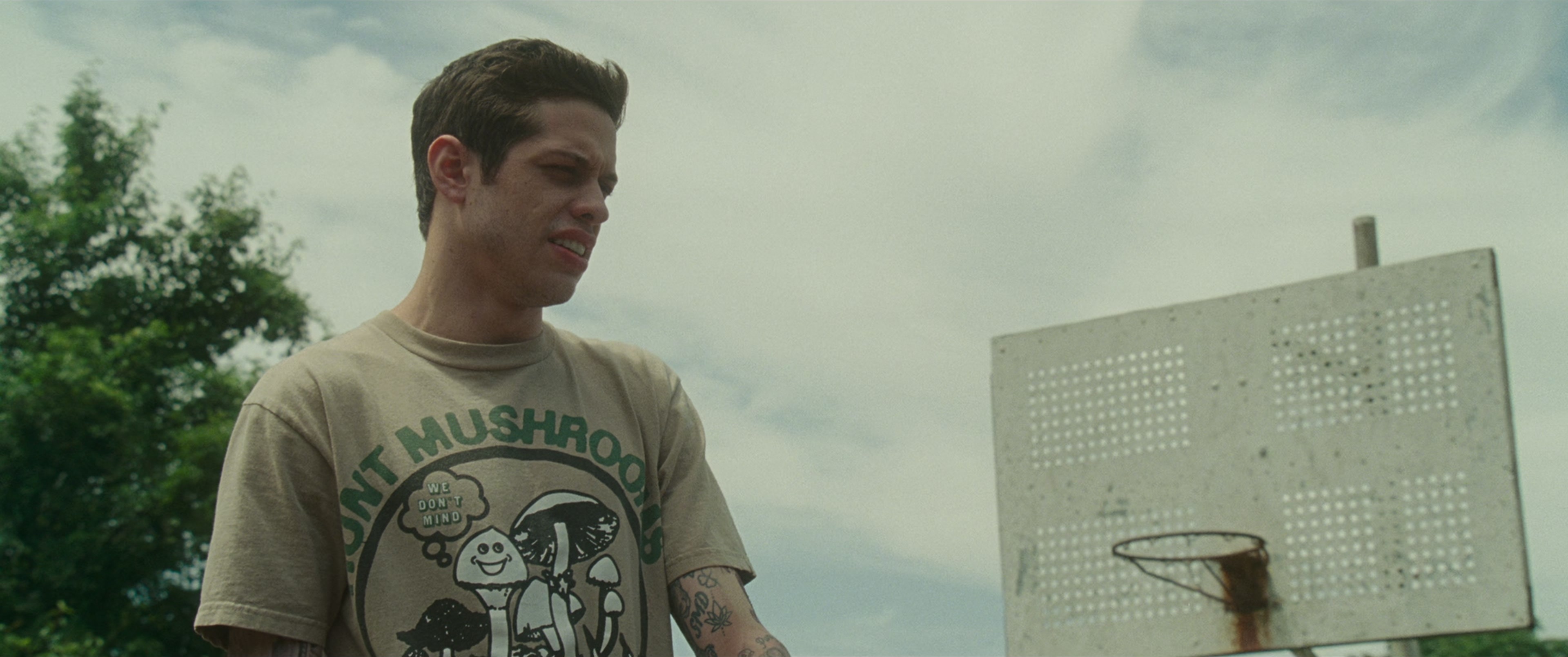 The King of Staten Island (2020), wide, 2.39:1 — film still