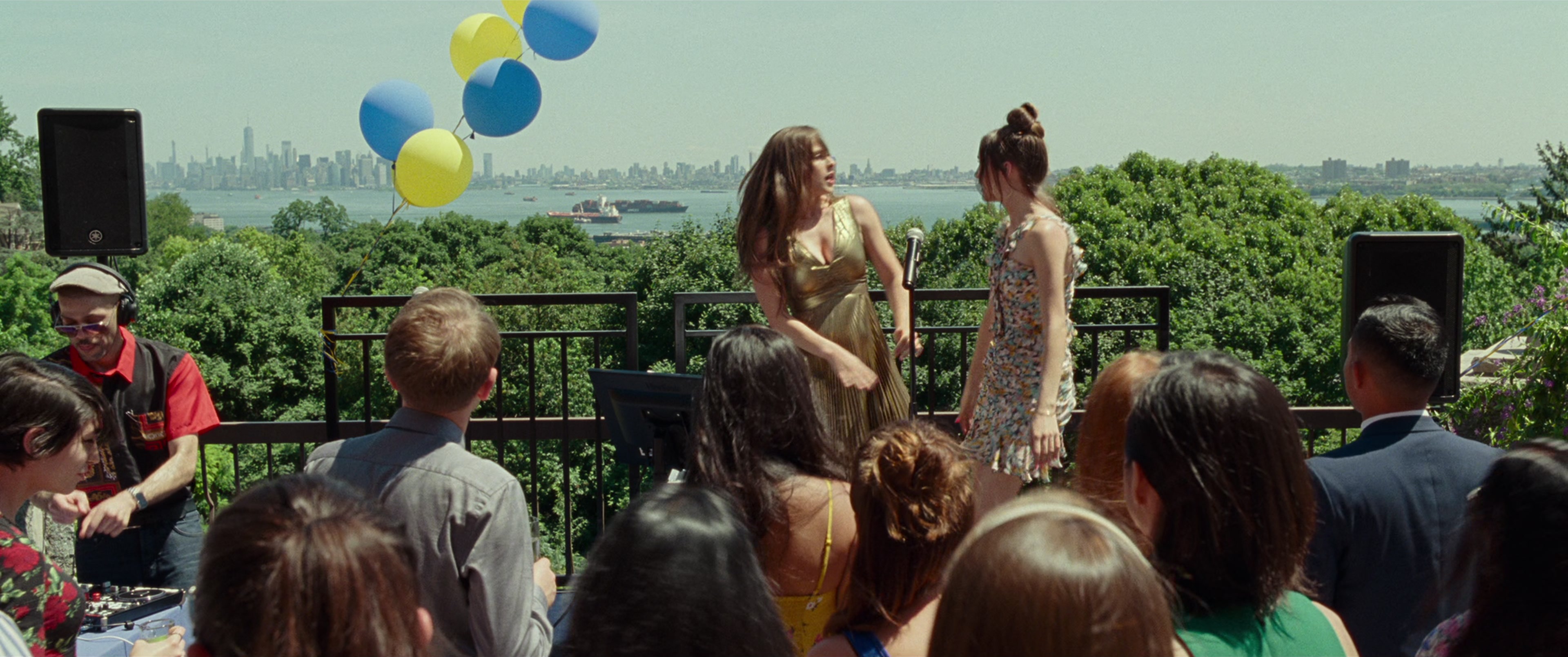 The King of Staten Island (2020), wide, 2.39:1 — film still