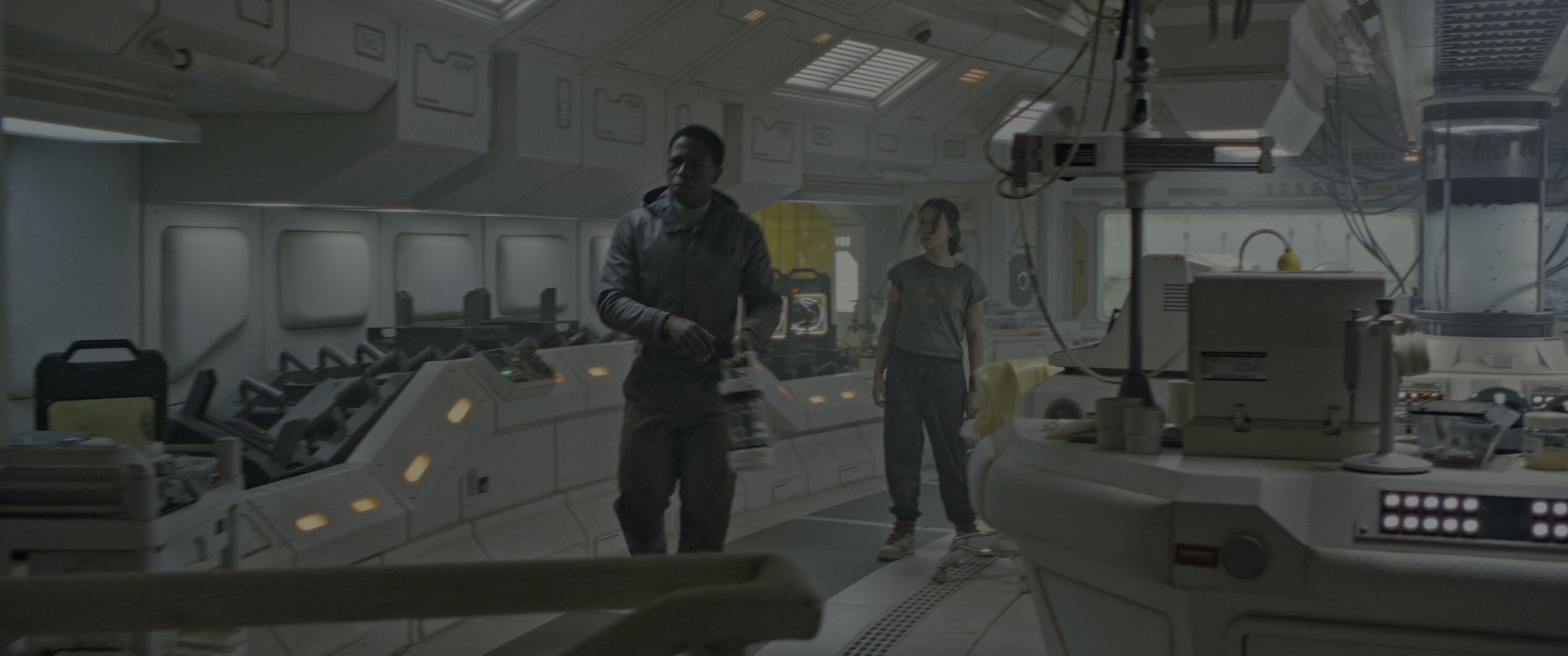 Alien: Romulus (2024), wide, 2.39:1 — film still