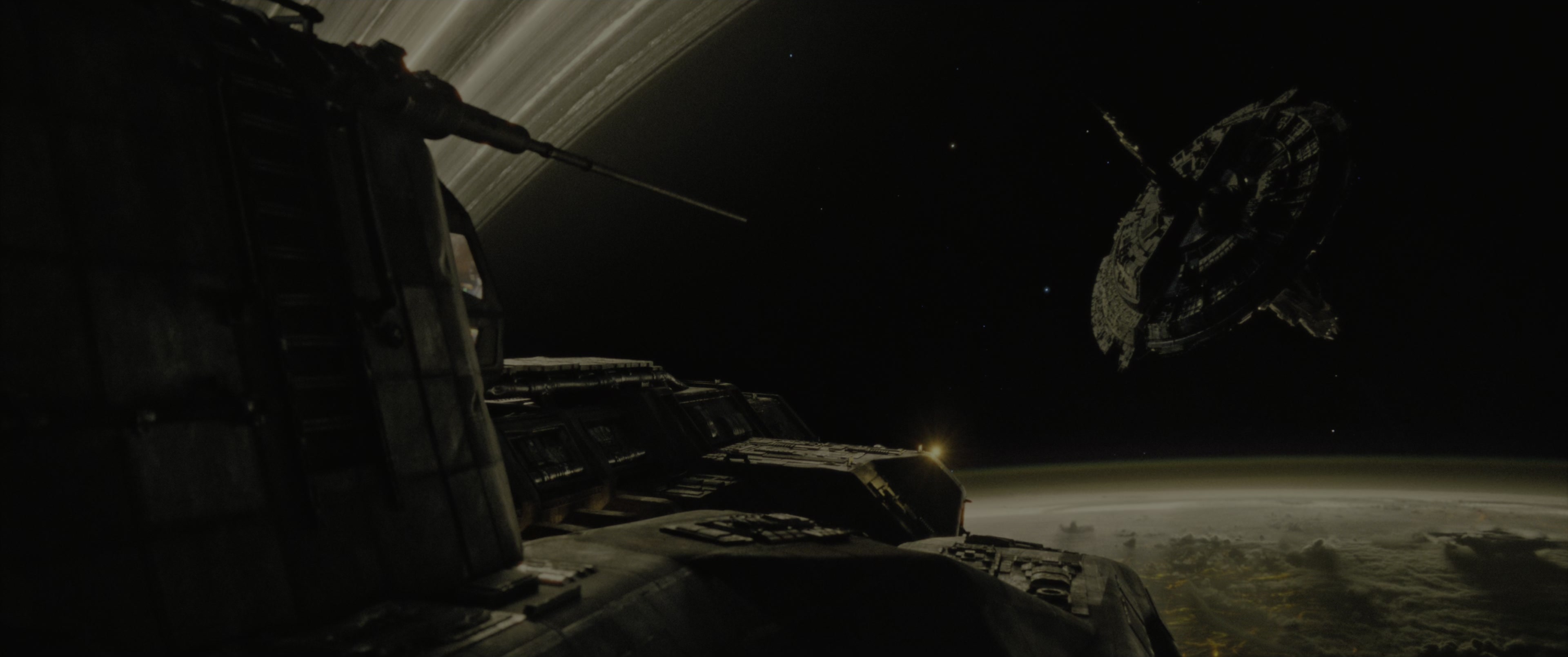 Alien: Romulus (2024), wide, 2.39:1 — film still