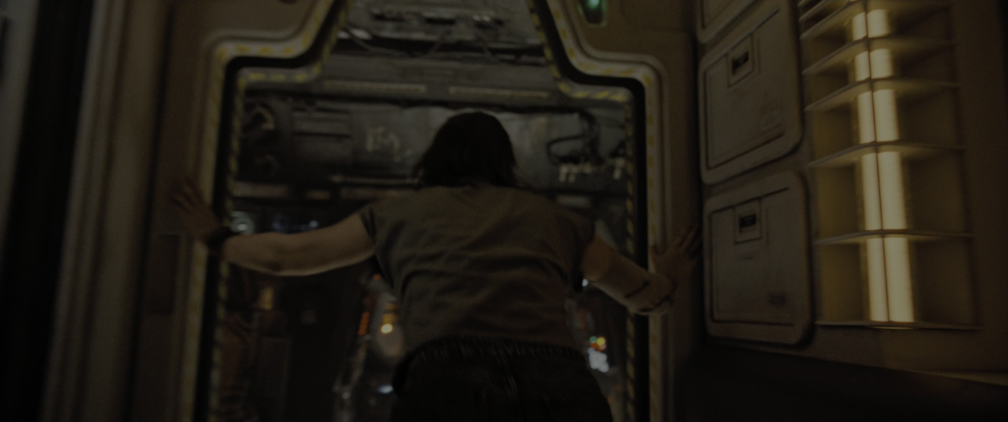 Alien: Romulus (2024), wide, 2.39:1 — film still