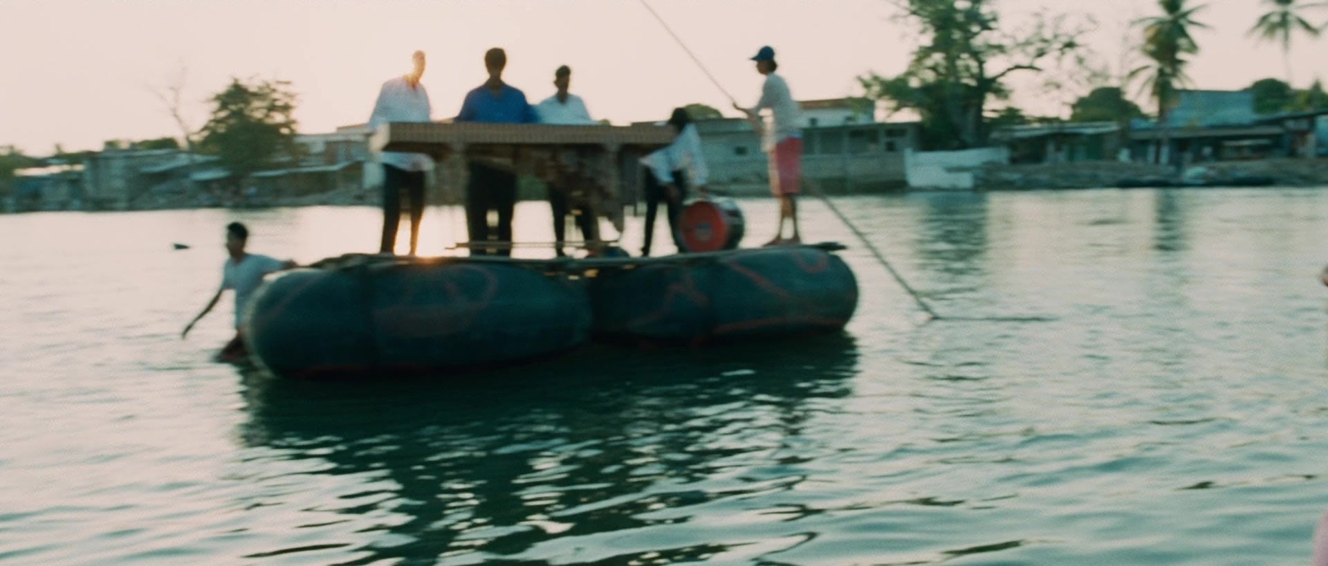Sin nombre (2009), medium, 2.35:1 — film still