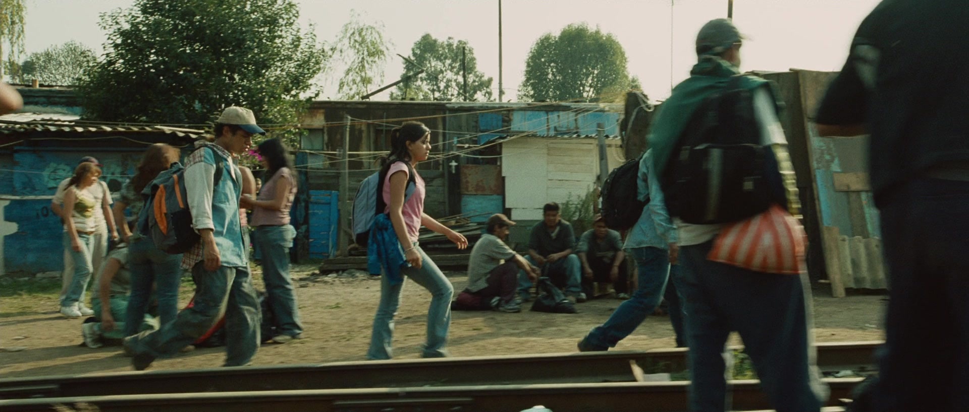 Sin nombre (2009), wide, 2.35:1 — film still