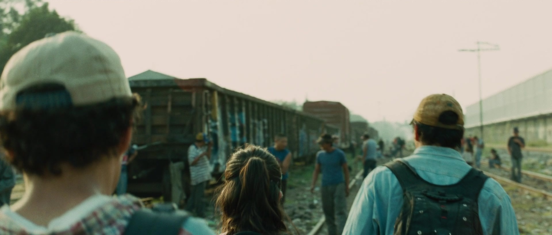 Sin nombre (2009), wide, 2.35:1 — film still