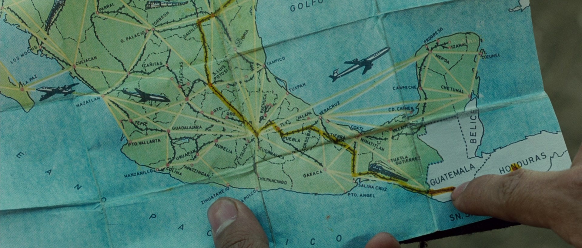 Sin nombre (2009), wide, 2.35:1 — film still