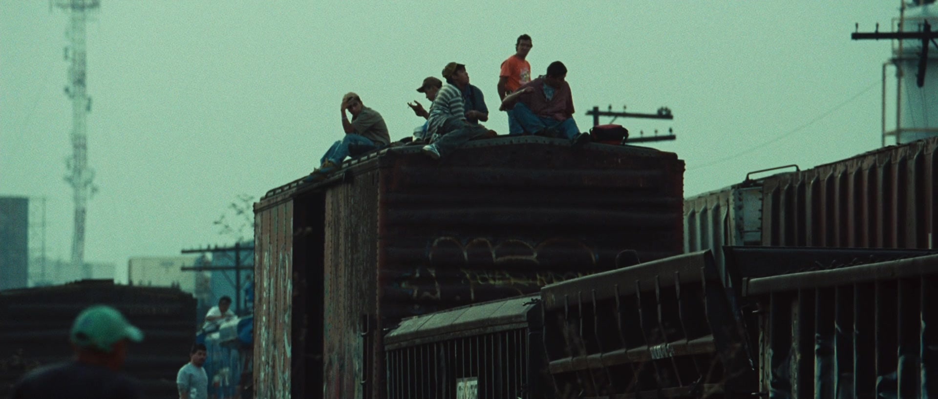 Sin nombre (2009), wide, 2.35:1 — film still