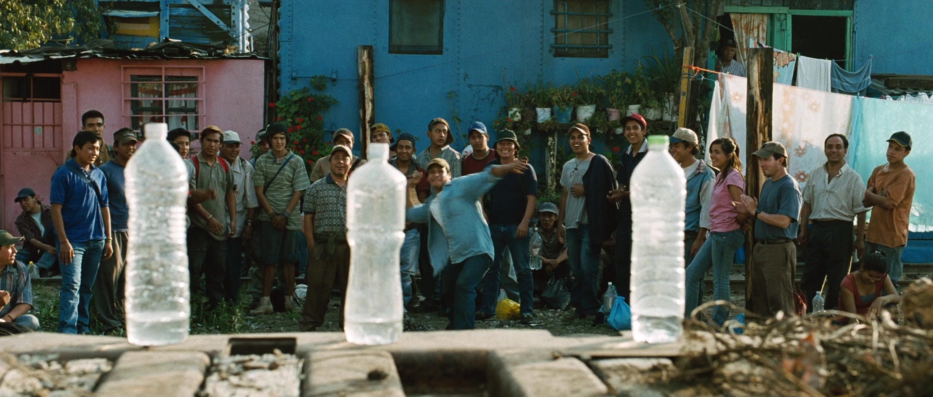 Sin nombre (2009), wide, 2.35:1 — film still