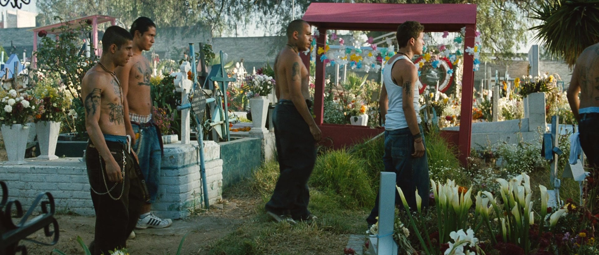 Sin nombre (2009), wide, 2.35:1 — film still