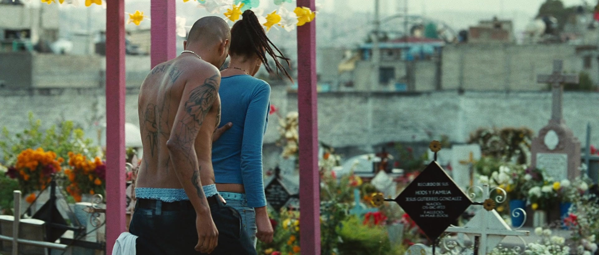 Sin nombre (2009), wide, 2.35:1 — film still