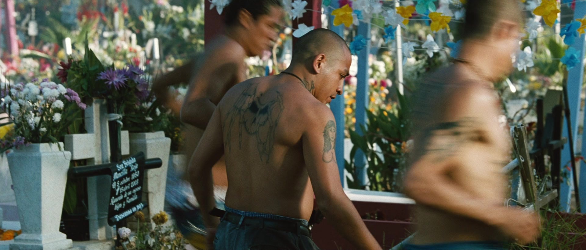 Sin nombre (2009), wide, 2.35:1 — film still