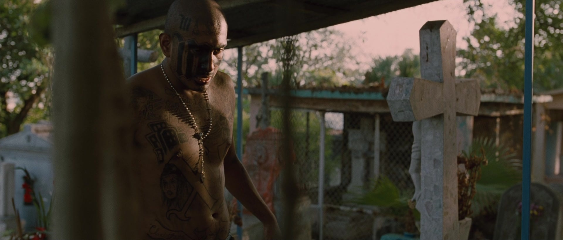 Sin nombre (2009), wide, 2.35:1 — film still