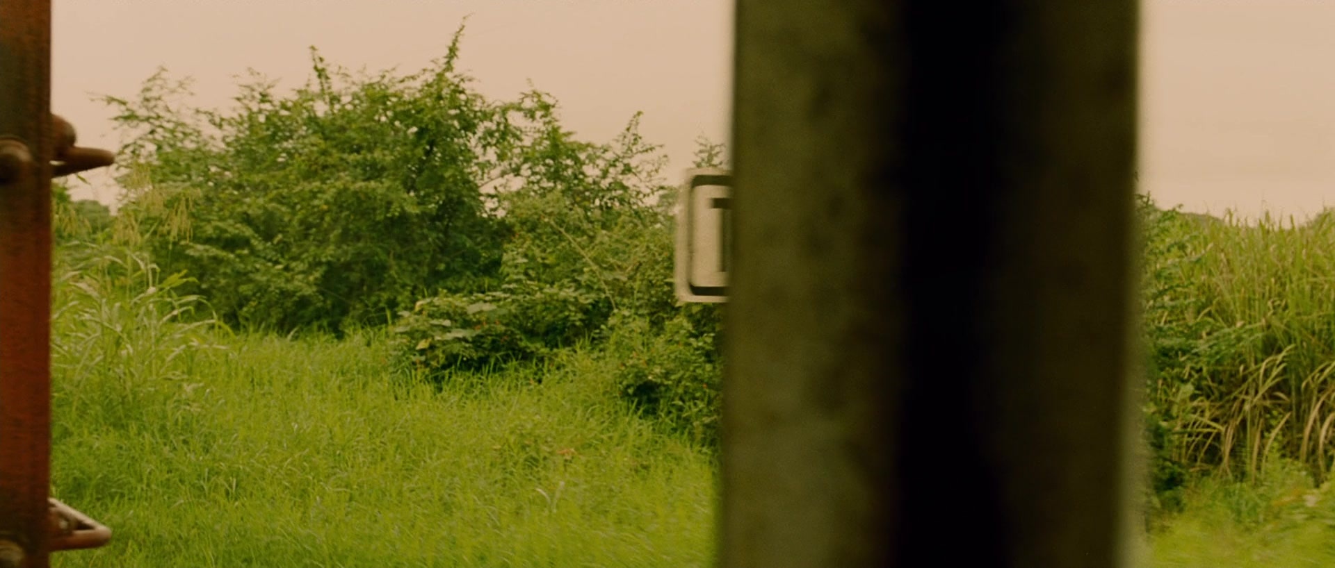 Sin nombre (2009), wide, 2.35:1 — film still