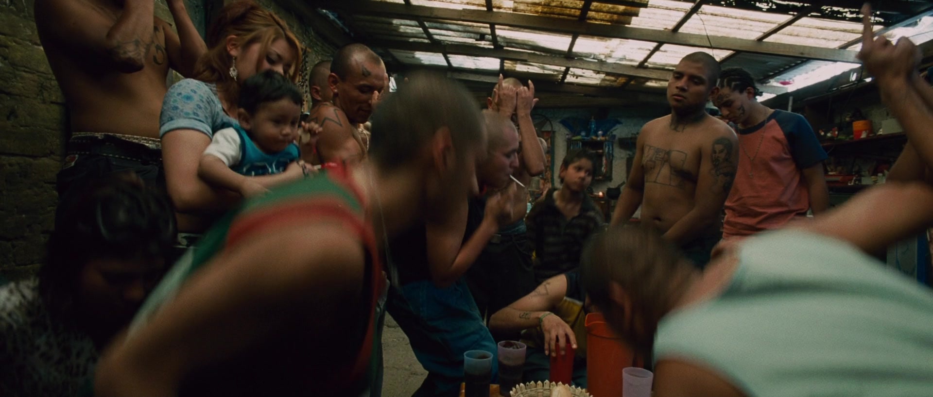 Sin nombre (2009), wide, 2.35:1 — film still