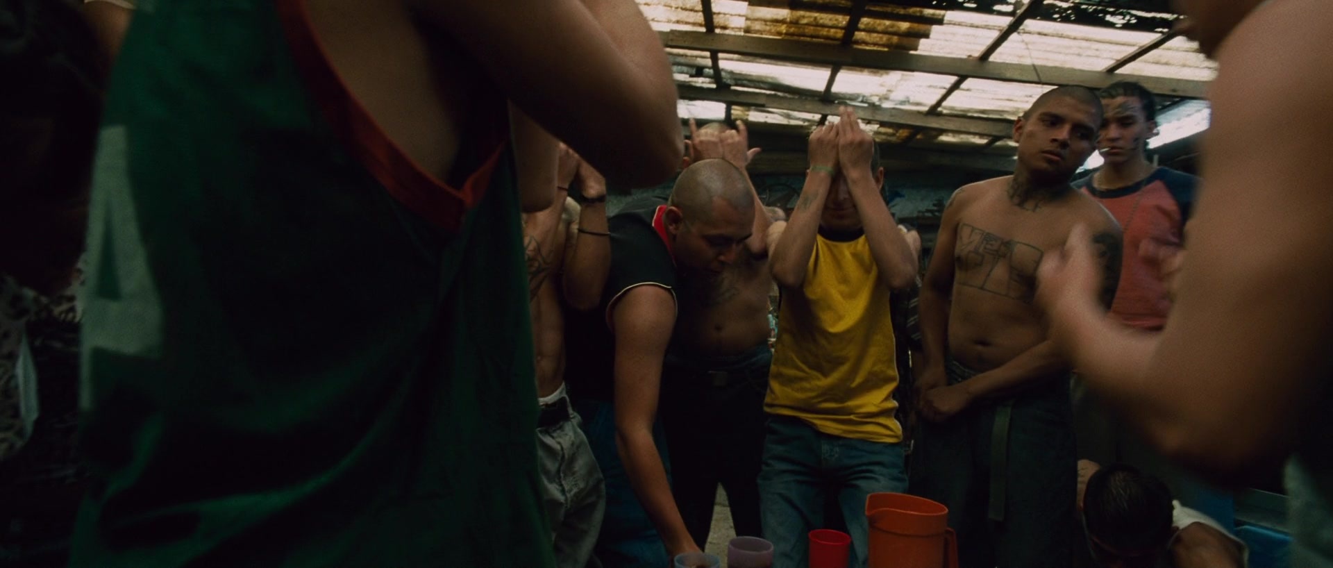 Sin nombre (2009), wide, 2.35:1 — film still