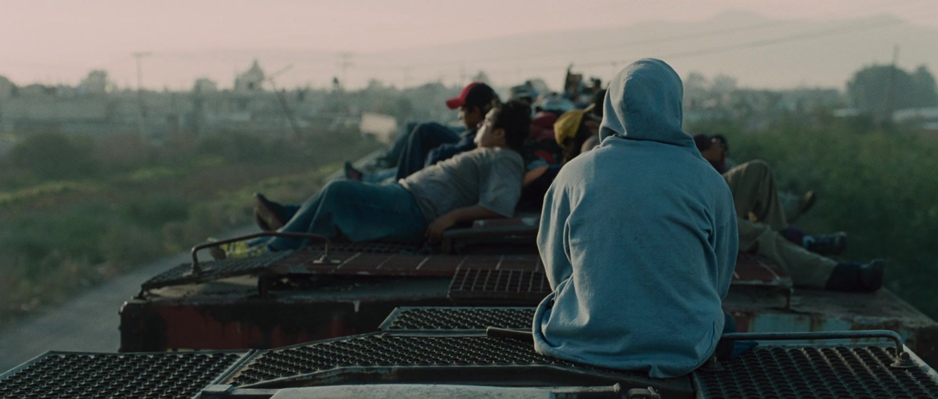 Sin nombre (2009), wide, 2.35:1 — film still