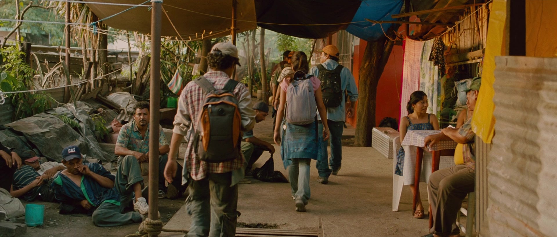 Sin nombre (2009), wide, 2.35:1 — film still